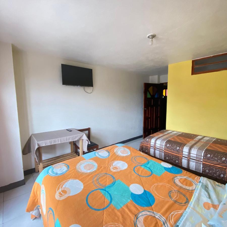 Hostal Chasqui Otavalo Luaran gambar