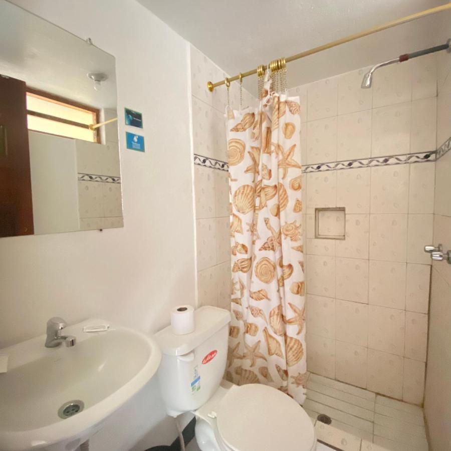 Hostal Chasqui Otavalo Luaran gambar