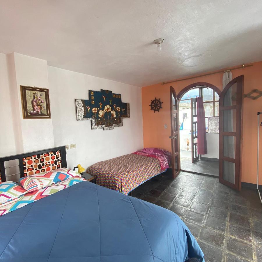 Hostal Chasqui Otavalo Luaran gambar