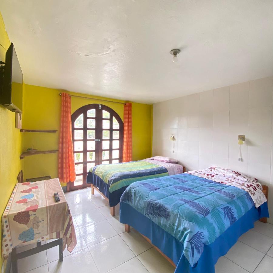 Hostal Chasqui Otavalo Luaran gambar
