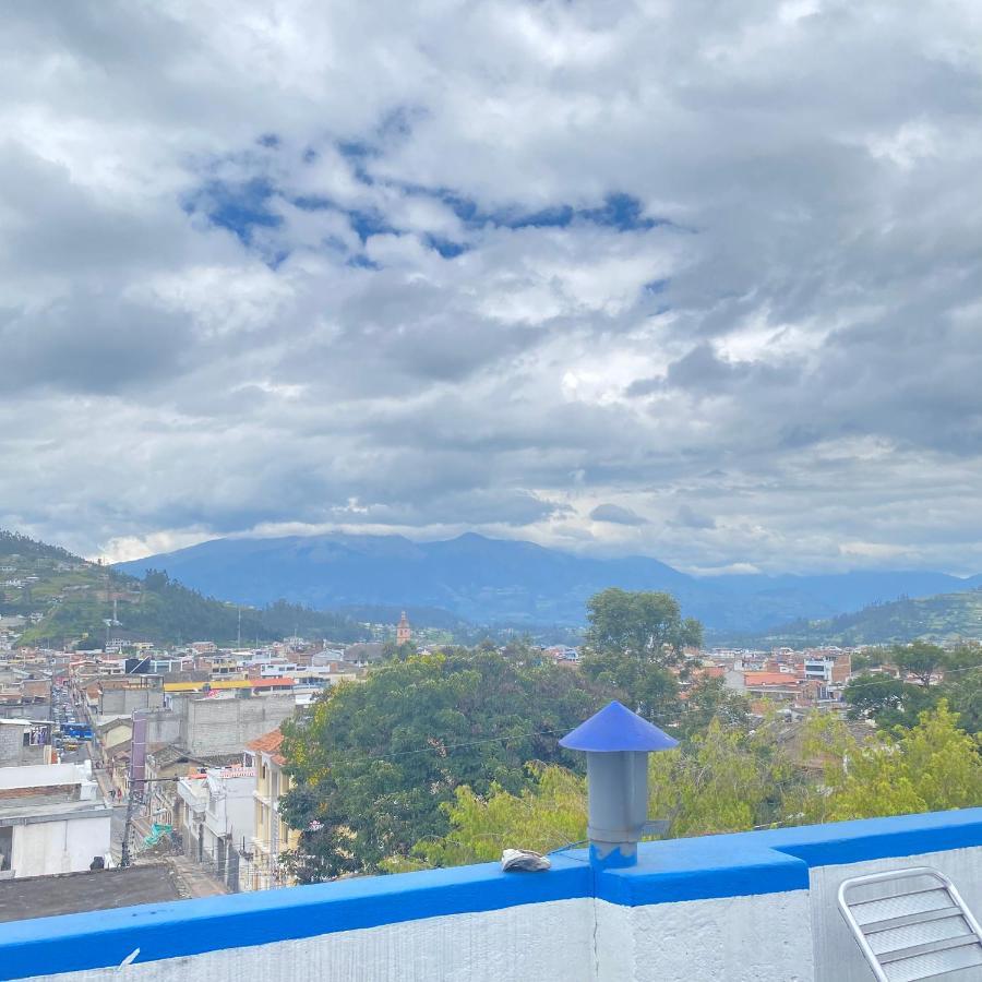 Hostal Chasqui Otavalo Luaran gambar