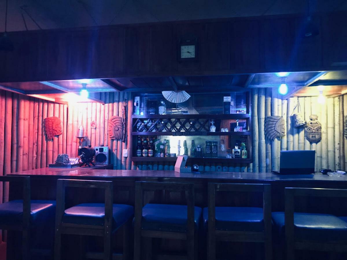 Hostal Chasqui Otavalo Luaran gambar