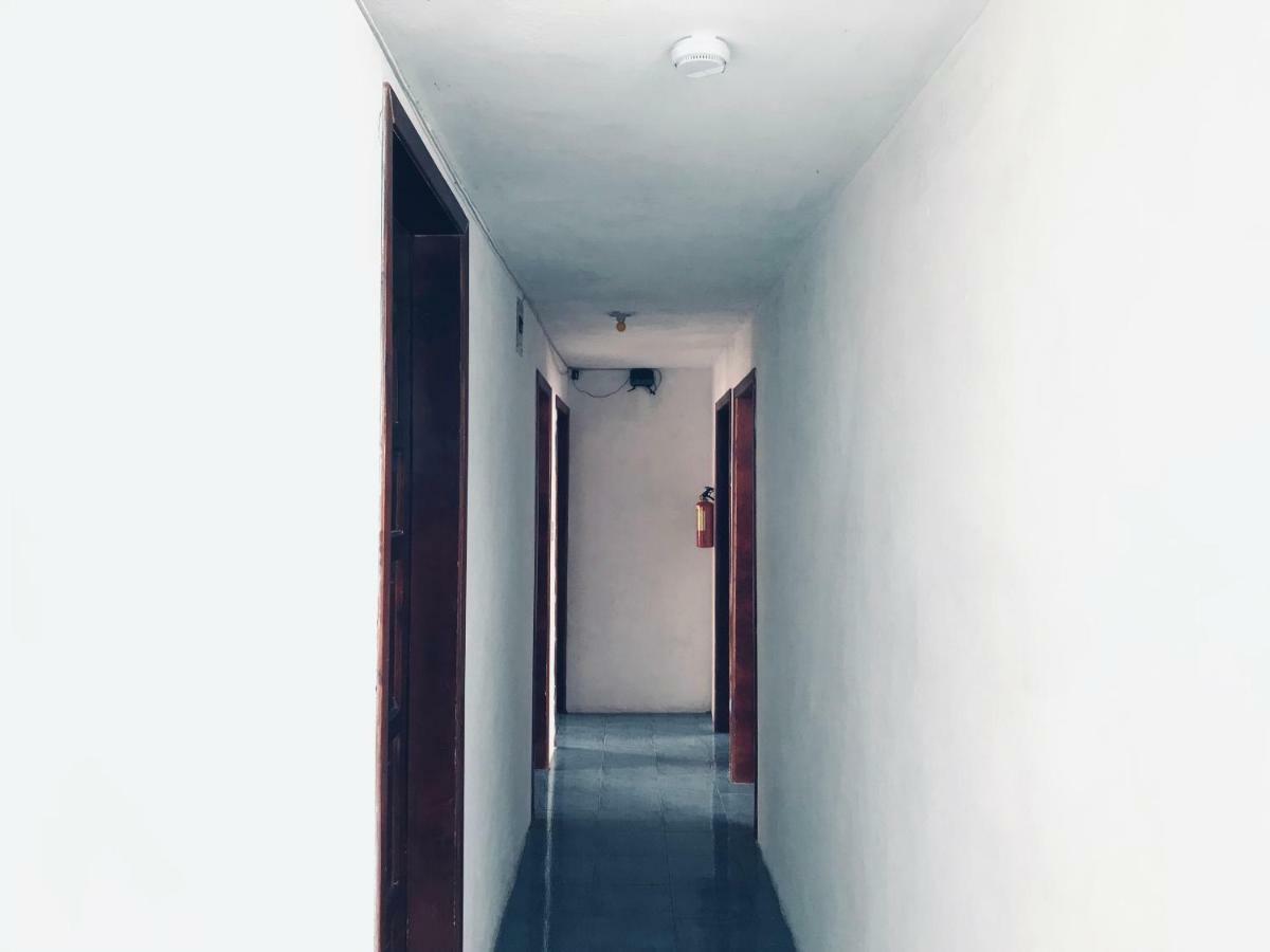 Hostal Chasqui Otavalo Luaran gambar